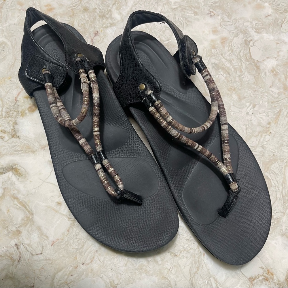 Aetrex Bailey Adjustable Slingback Thong Sandal Sz 10.5